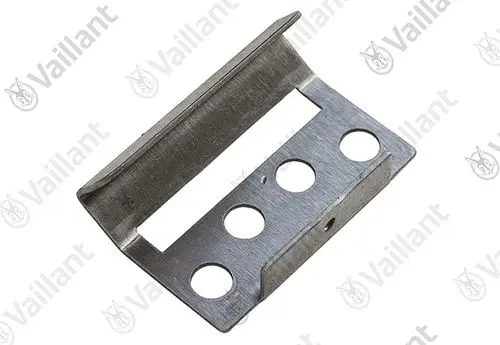 Vállant Halter aus Metall mit einer erhöhten Rückwand und mehreren Bohrungen, geeignet zur Befestigung in unterschiedlichen Anwendungen.